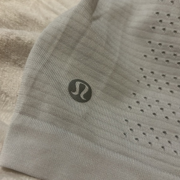 Lululemon Swiftly Breathe White Short Sleeve - Picture 11 of 16